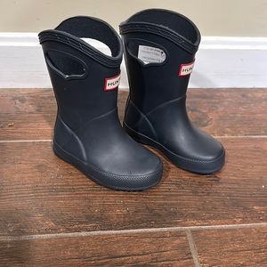 Hunter Rain boots. Worn once or twice. Size US5